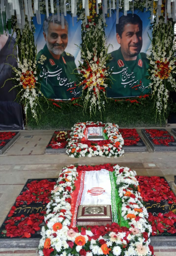 عکس مزار شهید حسین پور جعفری