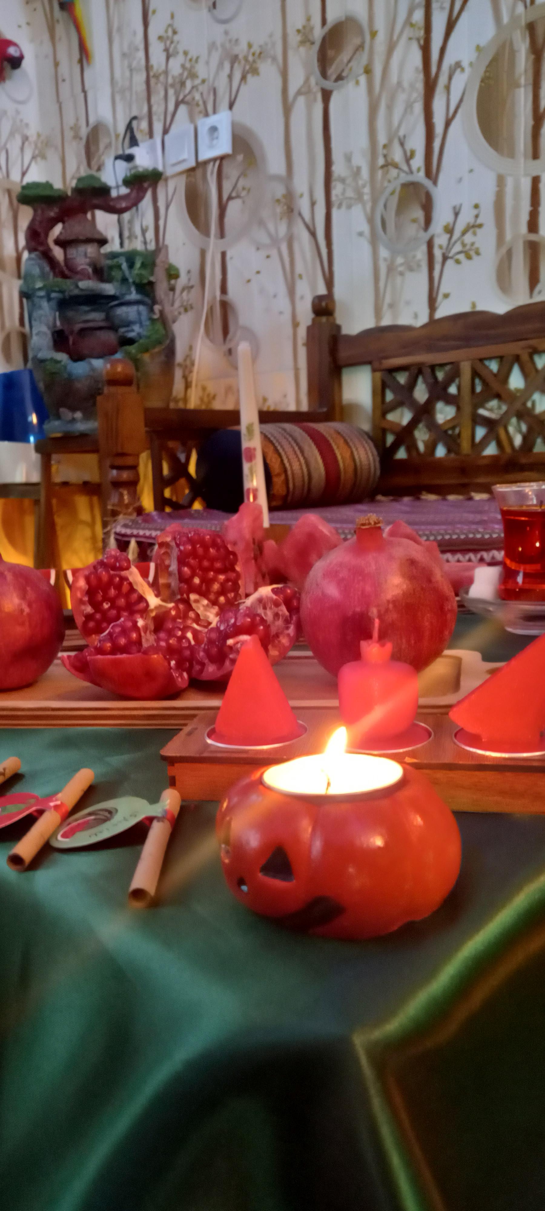 عکس کافه چوبی