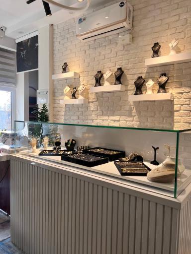 عکس 10 گلد گالری