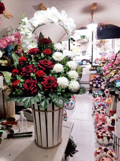 عکس گل فروشی باران