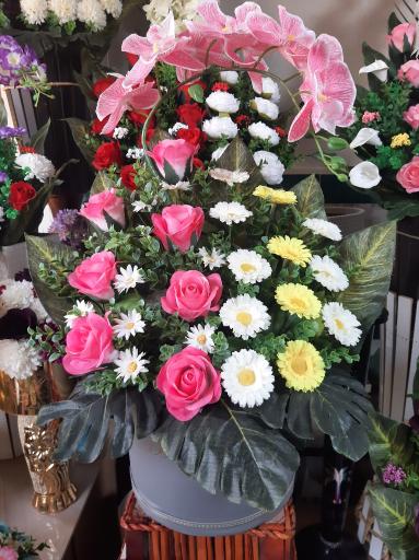 عکس گل فروشی باران