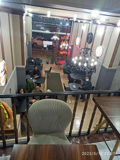 عکس مرغ کنتاکی مرند