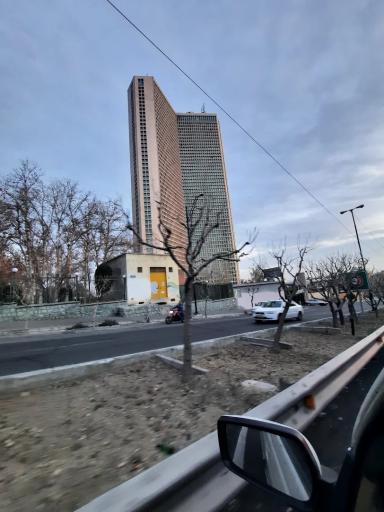 عکس برج بین المللی تهران