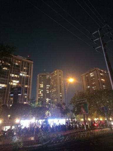 عکس برج بین المللی تهران