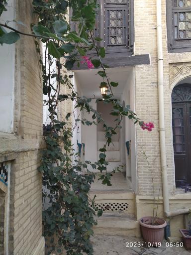 عکس عمارت قاجاریه