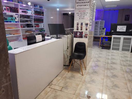 عکس کافی نت صدرا احسان