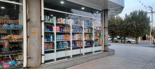 عکس فروشگاه اکسین مارکت