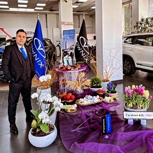 عکس نمایندگی مدیران خودرو کد ۴۲۵ فراهانی