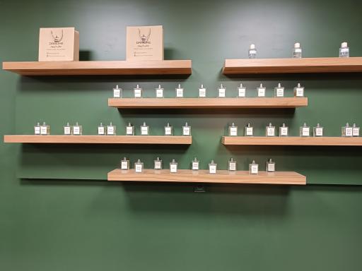 عکس عطر داریوم