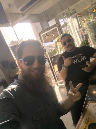 عکس کافه گارابونی