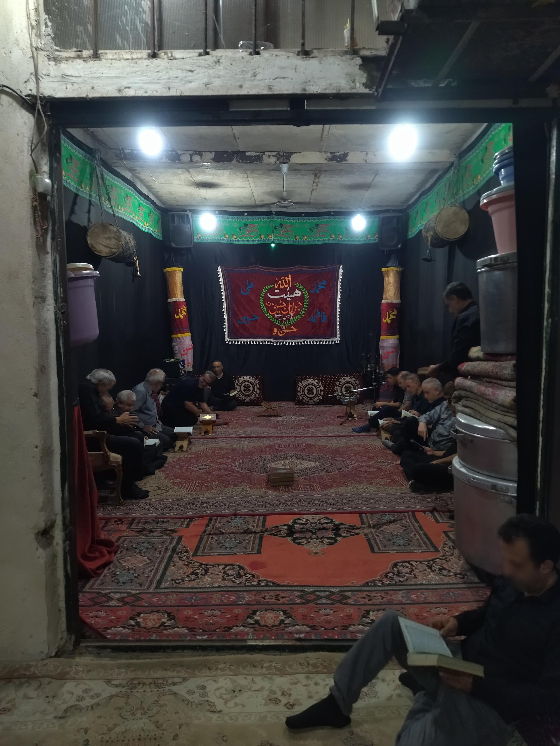 عکس حسینیه جوانان حسینی 