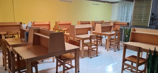 عکس سالن مطالعه باغ کاغذی