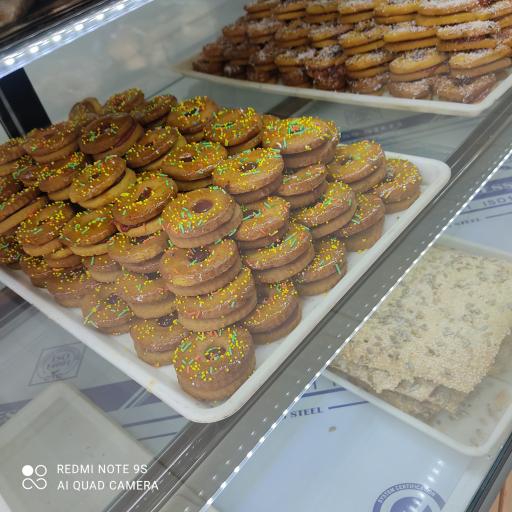 عکس نان فانتزی و شیرینی آریایی 