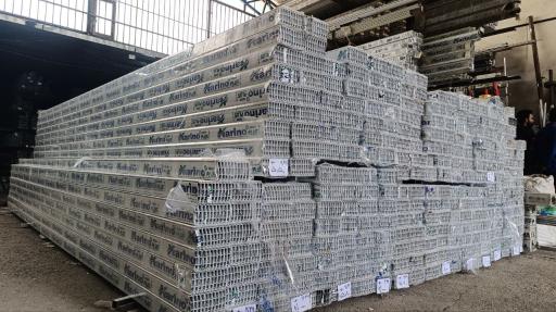 ایمن درب سازان بافنده 