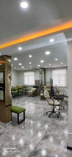 عکس سالن زیبایی مژلاک