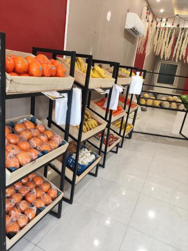 میوه فروشی سیب
