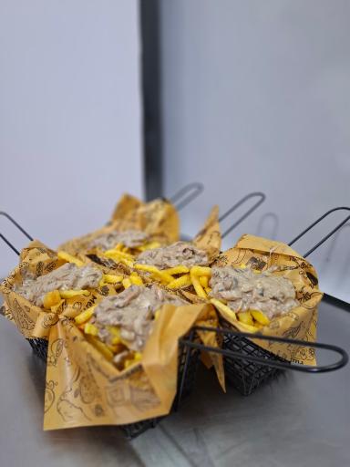 عکس کافه مون