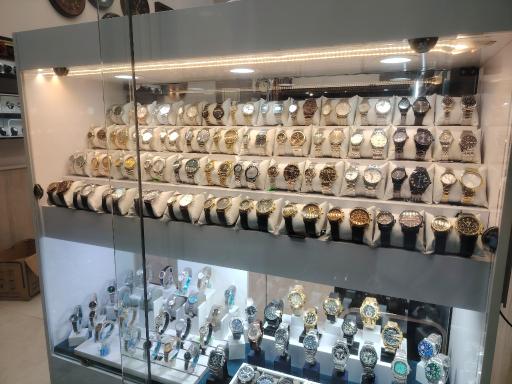 عکس ساعت عظیمی 