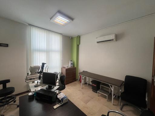 عکس مطب دکتر امیر محمدزاده متخصص چشم پزشکی