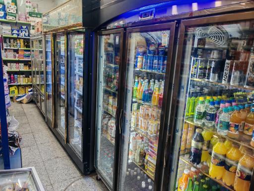 عکس سوپر مواد غذایی گلفروشان