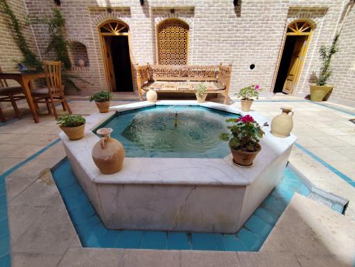 عکس اقامتگاه سنتی خانه یار