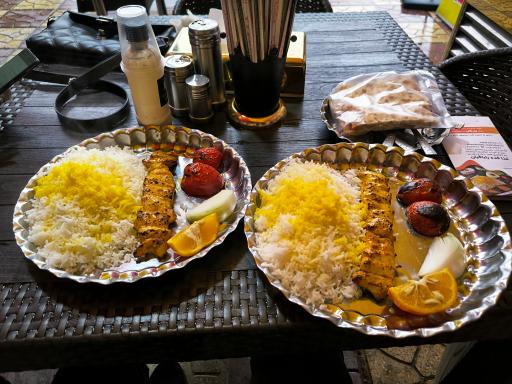 غذا کده باباگیان