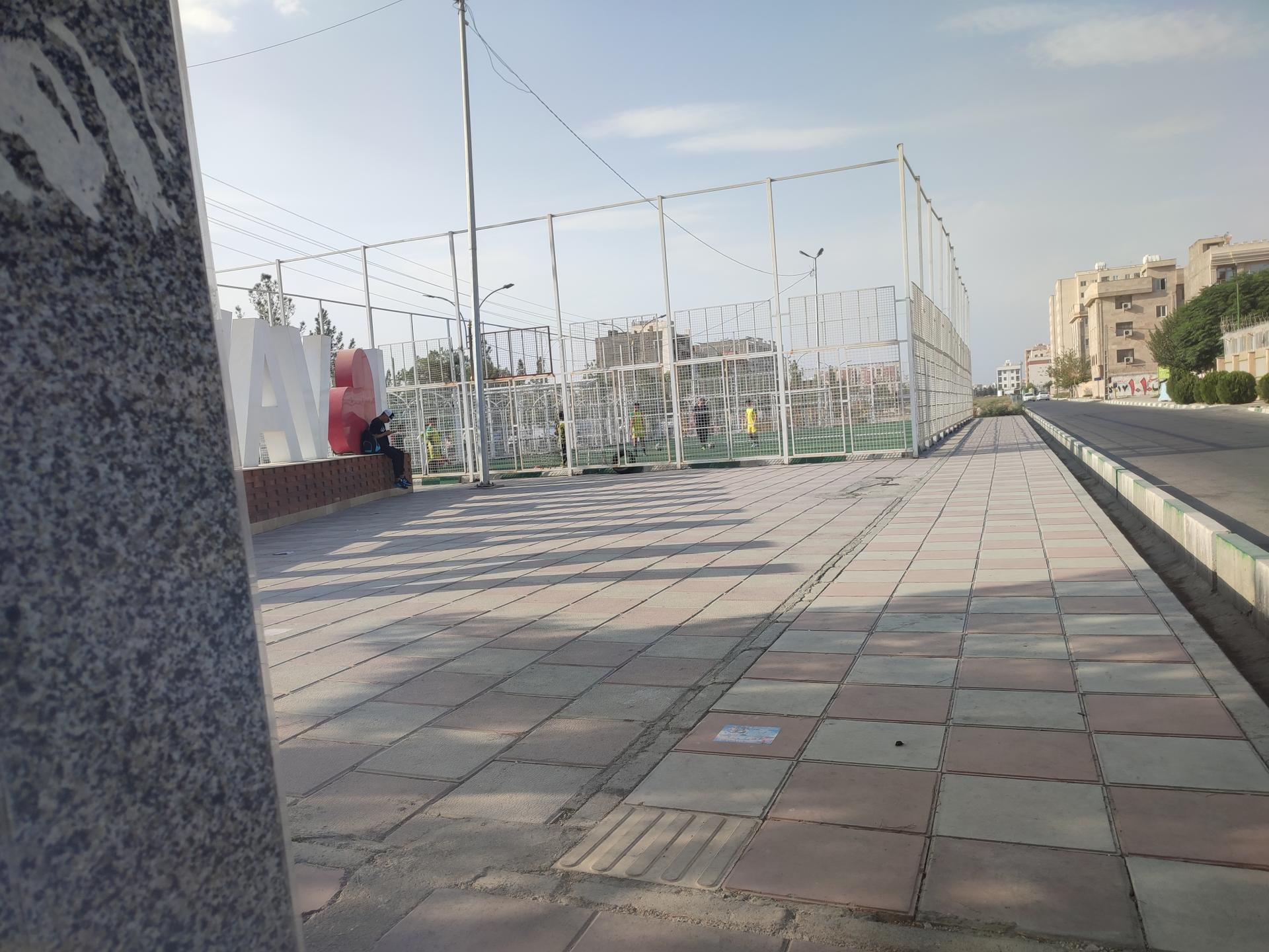 عکس زمین چمن مصنوعی شهرداری 