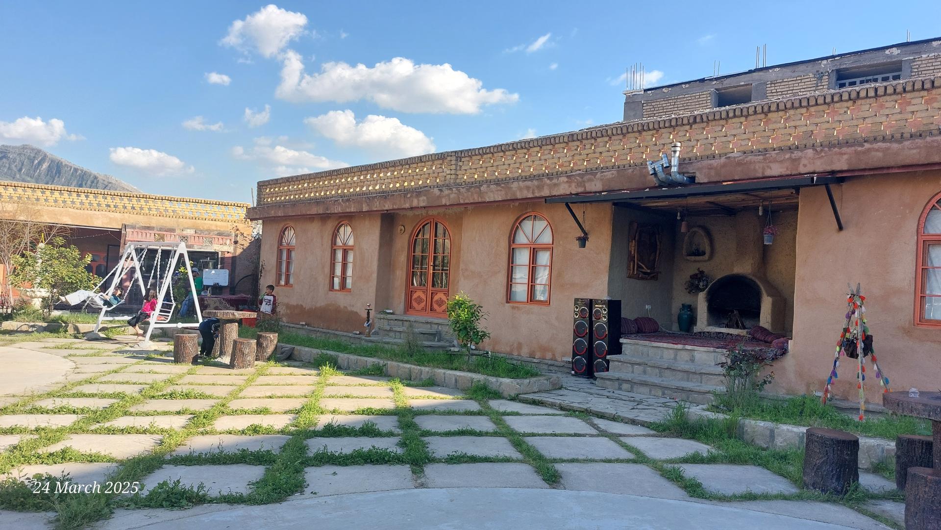 عکس اقامتگاه بومگردی وارگه سوسن
