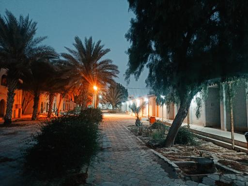 هتل طولا