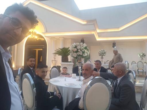 عکس باغ تالار عمارت رز