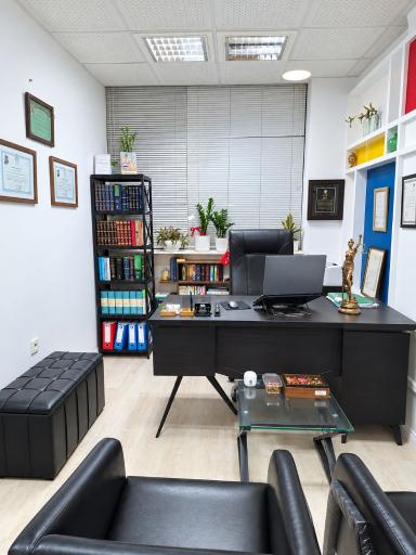 عکس دفتر وکالت جواد محمودخانی