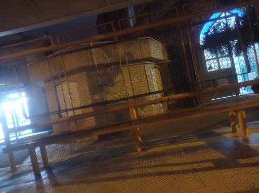 عکس ایستگاه اتوبوس سه راه بنی فضل