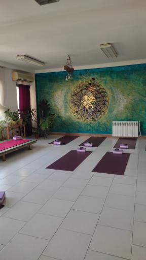 عکس موسسه تخصصی یوگا آسانا