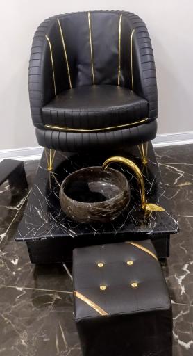 عکس سالن زیبایی روشا