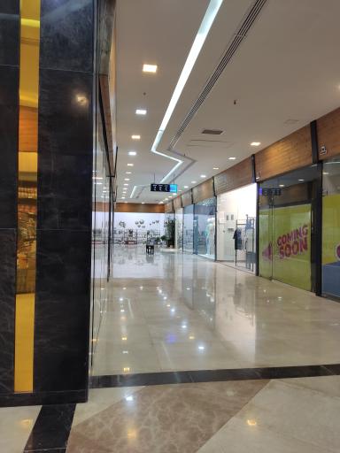 عکس مجتمع تجاری هپی مارت