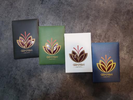 عکس خشکبار و زعفران فلق