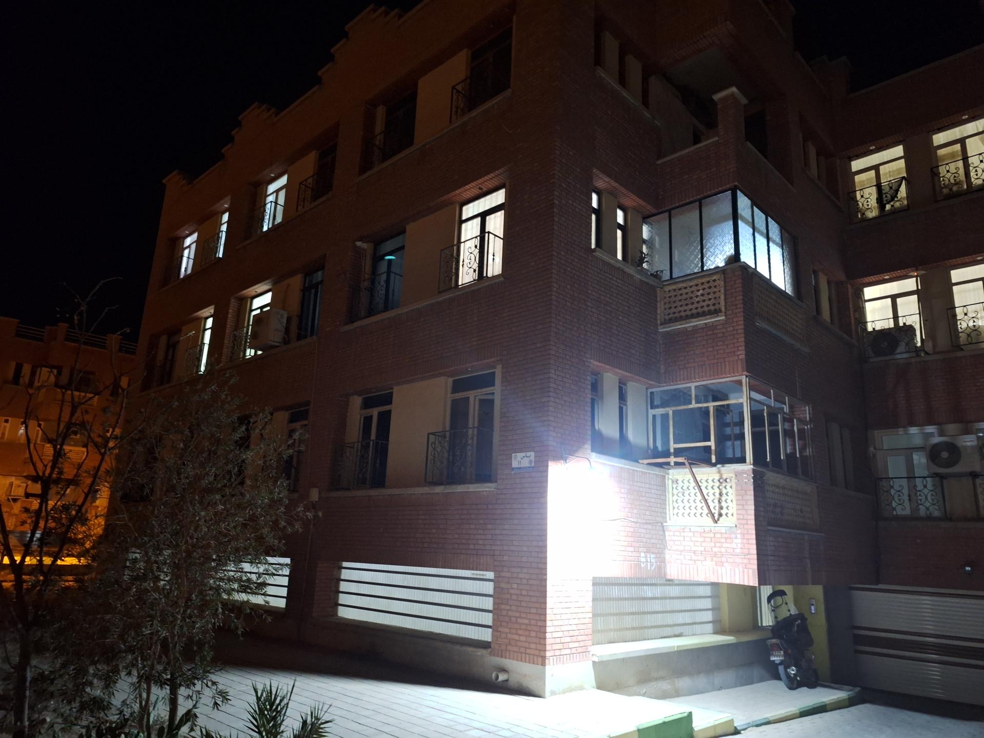 عکس مجتمع یاس ۱۱