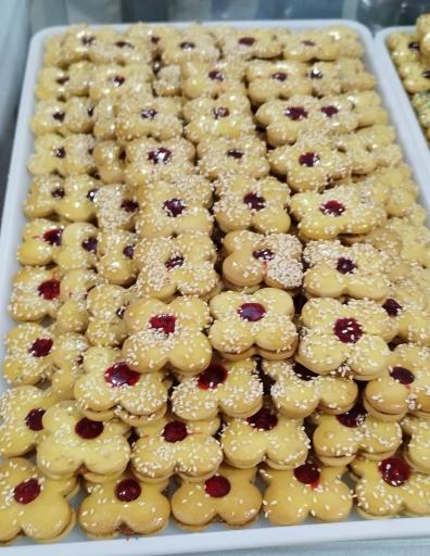 عکس کارگاه قنادی و شیرینی نوتلا