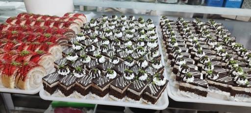 عکس کارگاه قنادی و شیرینی نوتلا