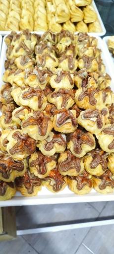 عکس کارگاه قنادی و شیرینی نوتلا