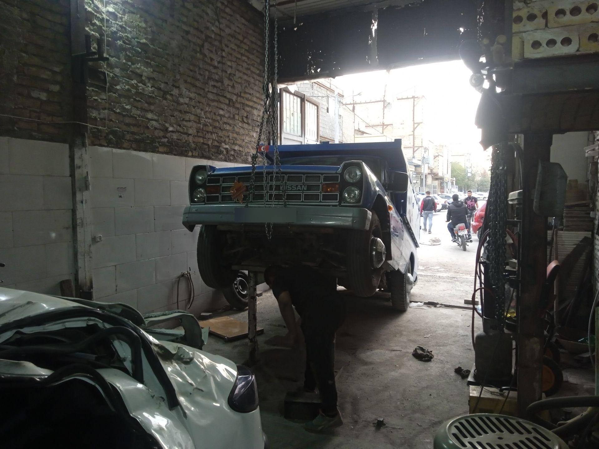 عکس آهنگری و شاسی کشی امیر مرادی