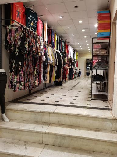 عکس فروشگاه پوشاک زنانه ایرانیان