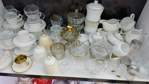 عکس فروشگاه چینی قنبری