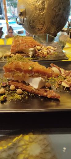 عکس باقلوا تک سین