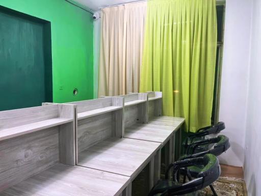 عکس سالن مطالعه پسرانه پژواک