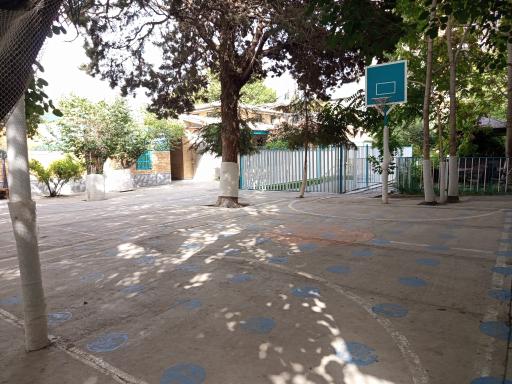 عکس دبستان کسب و کار پسرانه آپادانا 