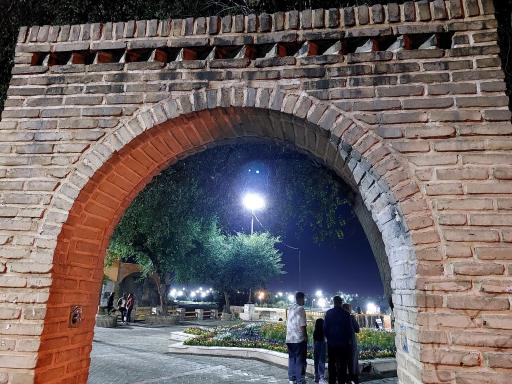 عکس میدان پل قدیم