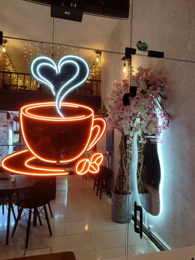 عکس کافه کاژه