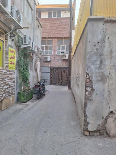 عکس خانه مسافر  عدالت