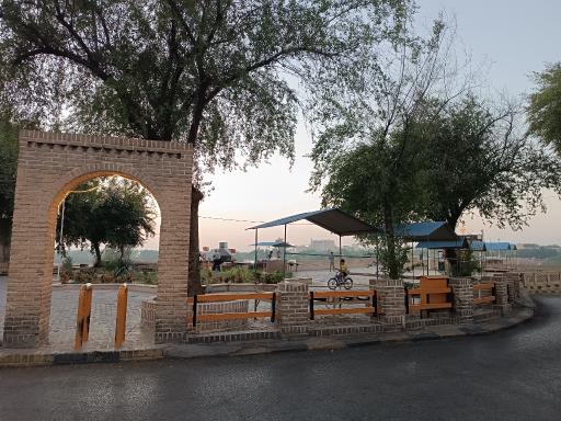 عکس میدان پل قدیم